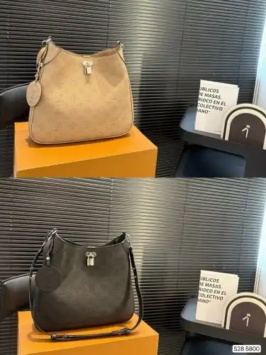 LV bucket bag Louis Vuitton women's bag Louis Vuitton crossbody bag uses imported original cowhide h