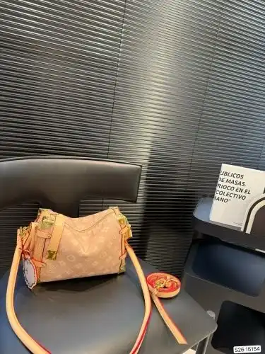 LV single shoulder bag Louis Vuitton women's bag Louis Vuitton crossbody bag is imported original si