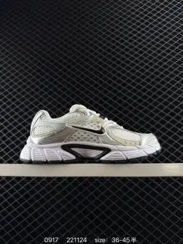 True label✅Nike V5 RNR Nike Comfortable, versatile, non-slip and wear-resistant, low-top casual shoe