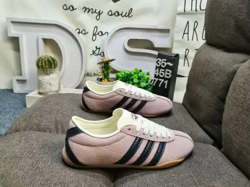 771Didas originals TOKYO JQ7108 Classic Comfortable, Anti-slip and Wear-resistant, Low-top Shoes, Me