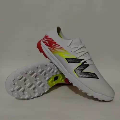 Arrival 39-45) New Balance Furon V8 Elite TF 39-45