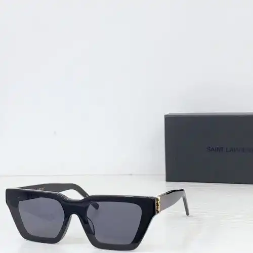 SLM525