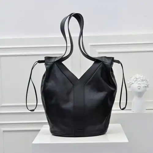 YSL bucket bag San Roland women's bag San Roland crossbody bag uses imported original cowhide high-e