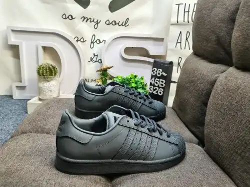 326D Adidas Clover Originals Superstar Shell Head Classic versatile casual sports shoes High-density