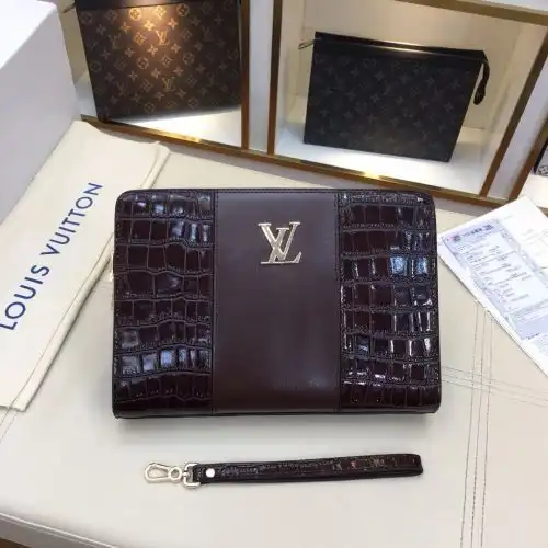 LV clutch Louis Vuitton men's bag Louis Vuitton crossbody bag uses imported original cowhide high-en