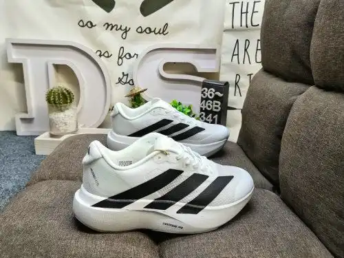 341D company-level ✅Adidas ADIZEROEvoid SL M light running shoes The adidas running shoes design alw