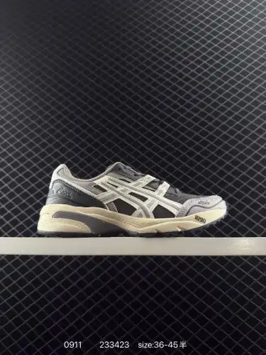 ASICS GEL-1090 Quantum Series Silicone Resiliency Sports Running Shoes Equipment is full of futurist