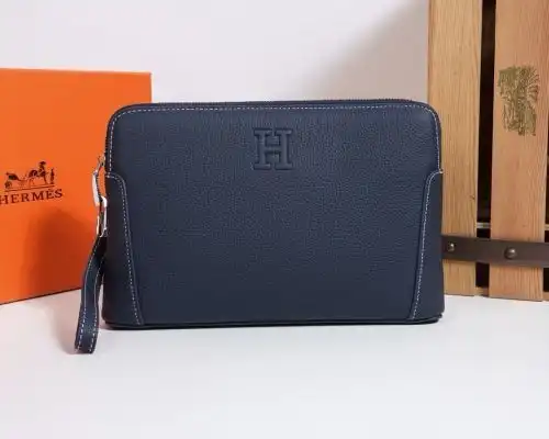 HERMES clutch bag Aimes men's bag Aimes crossbody bag is made of imported original cowhide high-end 