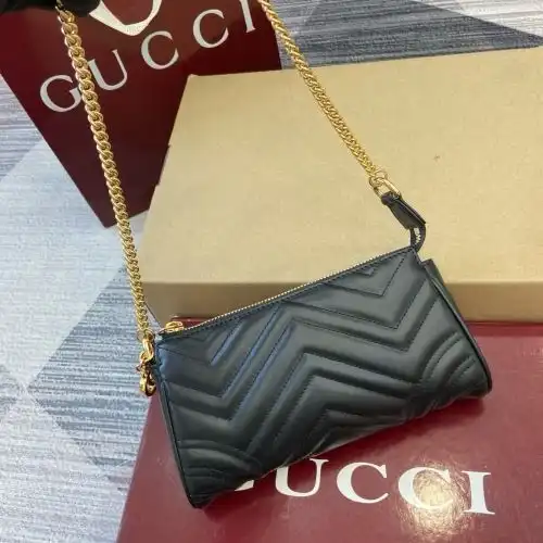 GUCCI underarm bag, Gu Chen women's bag, Gu Chen crossbody bag, uses imported top-grade original lea