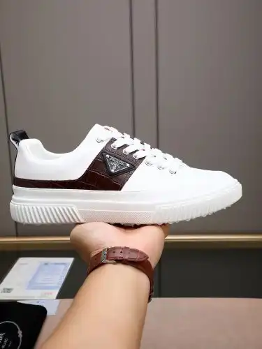 Prada* Men's Model Code: 0907B40 Size: 38-44 (45 customized)