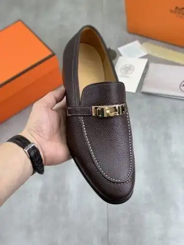 Hermes* Men's Model Code: 0727B Size: 39-44 (45 customized)