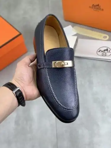 Hermes* Men's Model Code: 0727B Size: 39-44 (45 customized)