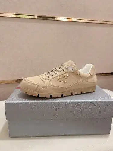 Prada* Men's Model Code: 0911C00 Size: 38-44 (45 customized)