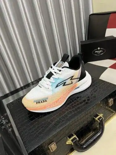 Prada* Men's Code: 0724B60 Size: 38-44