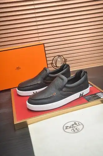 Hermes* Men's Code: 0825C40 Size: 38-44 (38 45 customized)