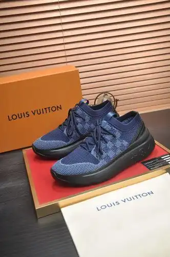 LV* Men's Coding: 0825B Size: 38-44 (45 customized)