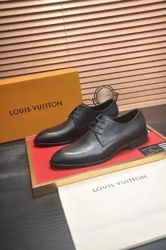 LV* Men's Model Code: 0825C00 Size: 39-44 (45 customized)
