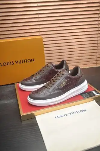LV* Men's Model Code: 0825C60 Size: 38-44 (45 customized)