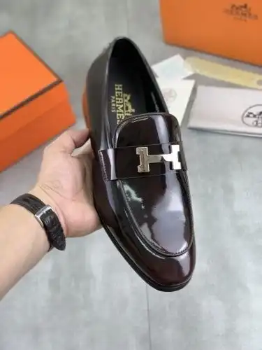 Hermes* Men's Model Code: 0727B Size: 39-44 (45 customized)