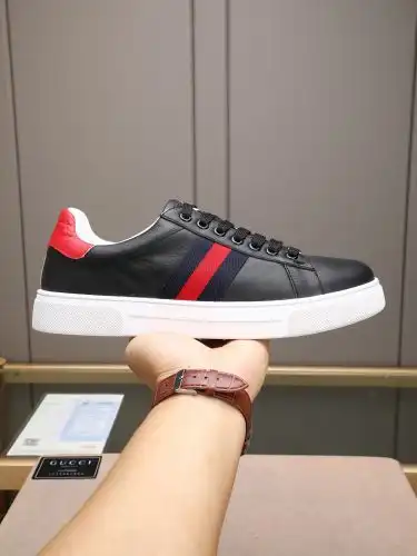 Guqi* Men's Code: 0810B30 Size: 38-44 (45 Custom made without return)