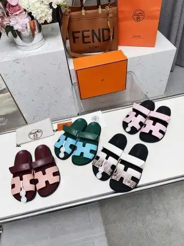 Hermes* Couple model Code: 03B60 Size: Women's code: 35-39 (Female 40 41 42 43 can be customized wit