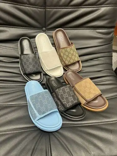 Guchi* Men's Code: 0714A90 Size: 38-44