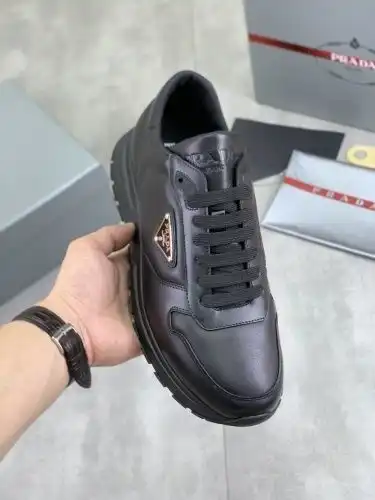 Prada* Men's Model Code: 0913C00 Size: 38-44 (45 46 customized)