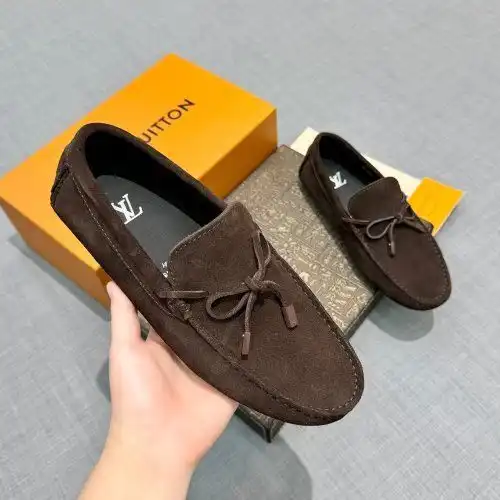 LV* Frosted leather Men's model Code: 0718B60 Size: 38-44 (45 Custom made without return)