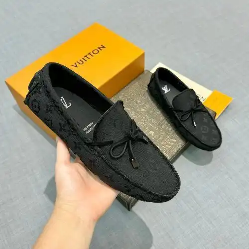 LV* Denim leather Men's model Code: 0718B60 Size: 38-44 (45 Custom made without return)