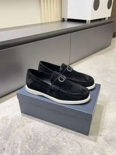 Dior* Men's Code: 0815B Size: 38-44 (45 46 customized)