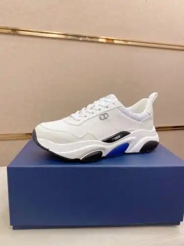 Dior* Men's Model Code: 05B60 Size: 38-44
