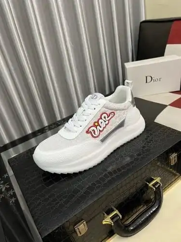 Dior* Men's Code: 0818B60 Size: 38-44