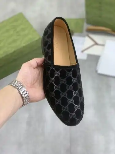 Guqi* Men's Code: 0822B90 Size: 38-44