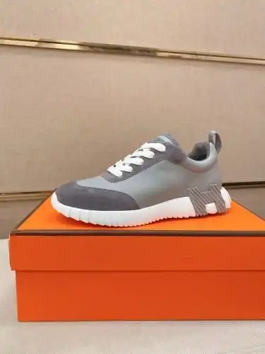 Hermes* Men's Code: 0816C60 Size: 38-44 (38, 45, 46 customized)