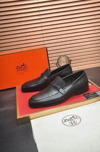 Fila* Men's Code: 0724B90 Size: 38-44 (45 Custom made without return)