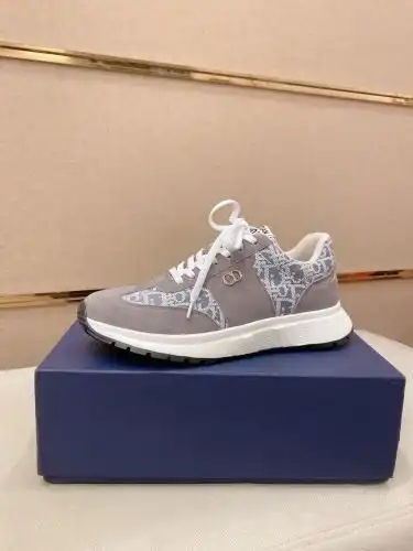 Dior* Men's Code: 0730B60 Size: 38-44 (45 46 customized)