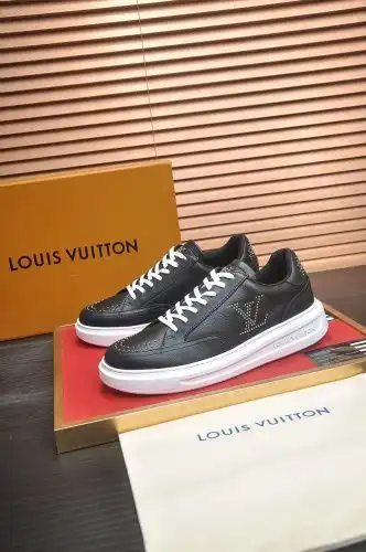 LV* Men's Model Code: 0825C60 Size: 38-44 (45 customized)