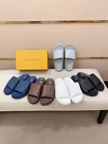 LV* Men's Model Code: 0730A90 Size: 38-44