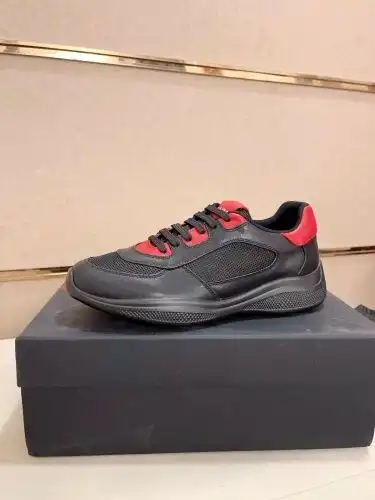 Prada* Men's Model Code: 0828D00 Size: 39-44 (45 46 47 Customized)