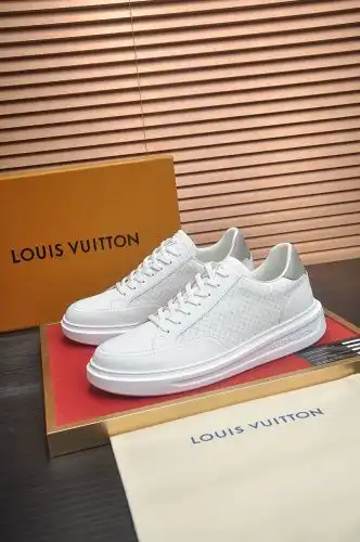 LV* Men's Model Code: 0825C60 Size: 38-44 (45 customized)