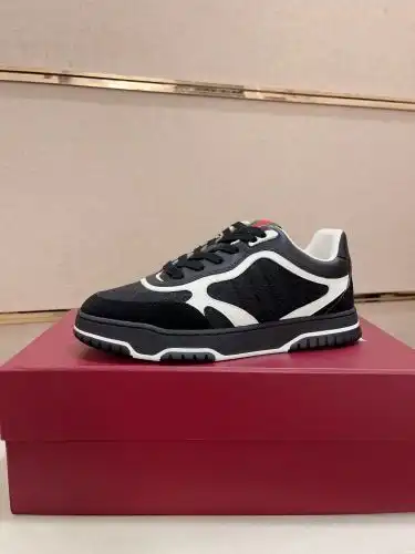 Guqi* Men's Code: 0911C10 Size: 38-44 (45 customized)