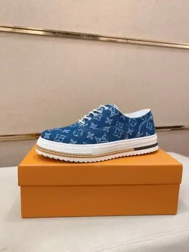 LV* Men's Code: 0816B40 Size: 38-44