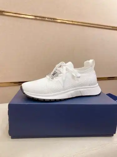 Dior* Men's Code: 05B40 Size: 38-44