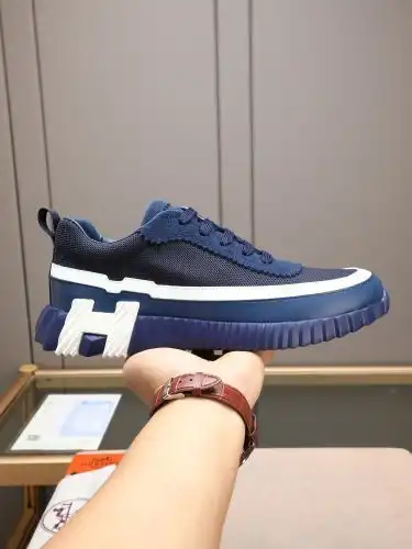 Hermes* Men's Code: 0907B Size: 38-44 (45 customized)