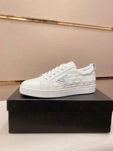 Prada* Men's Model Code: 0718B50 Size: 39-44 (38 45 Custom made without return)