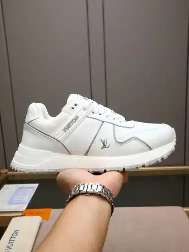 LV* Men's Model Code: 0912C60 Size: 39-44 (45 customized)