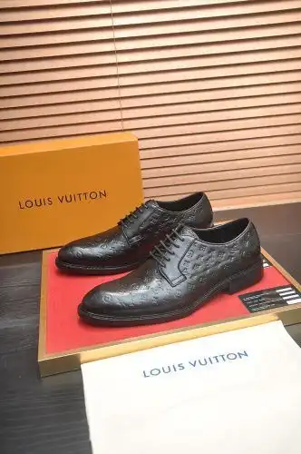 LV* Men's Model Code: 0903B60 Size: 38-44 (45 customized)