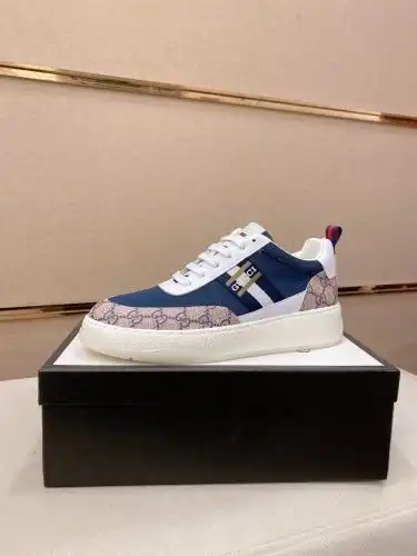 Guchi* Men's Code: 08B50 Size: 38-44