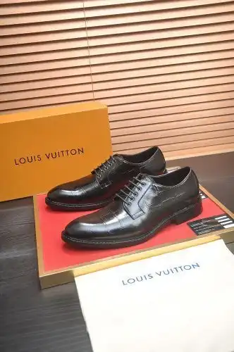 LV* Men's Model Code: 0903B60 Size: 38-44 (45 customized)