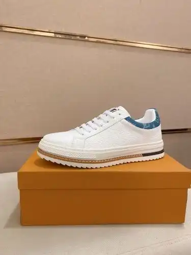 LV* Men's Model Code: 0919B40 Size: 38-44 (customized 45.)